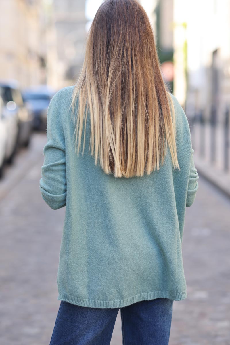 Pull basique vert céladon col V D001 (1)
