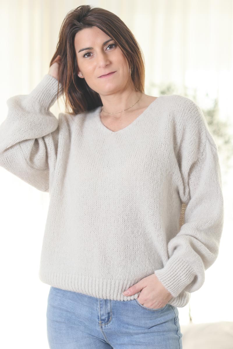 Pull beige en maille col v manches bouffantes e433 (1)