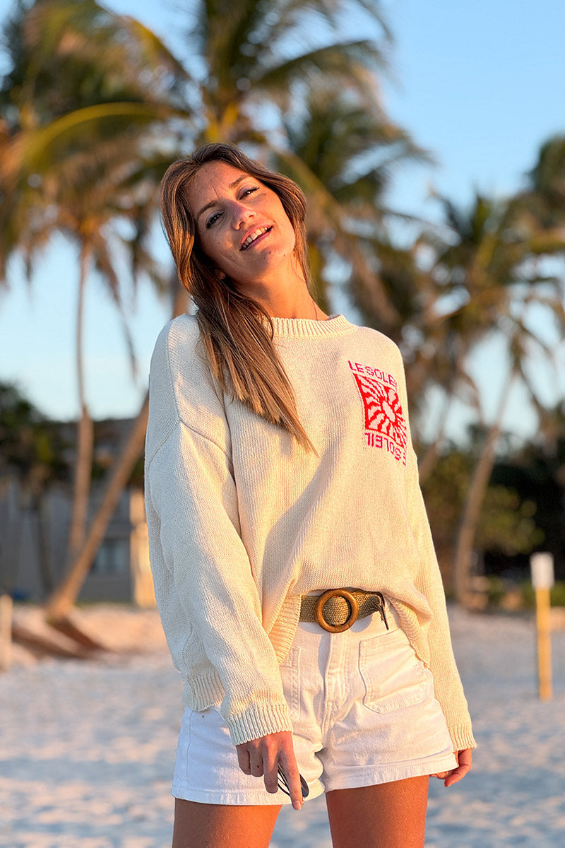 Pull beige en maille coton mélangé motif Le Soleil coloré au dos
