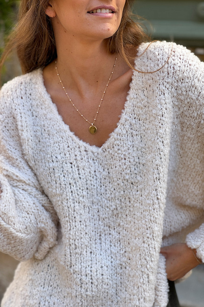 Pull beige grosse maille bouclettes Alpaga manches chauve souris col v