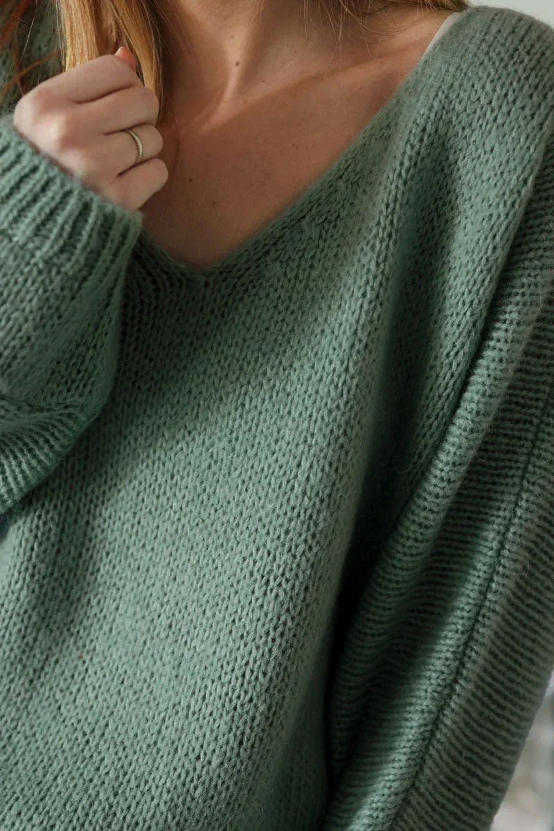 Celadon green Woollen v-neck Sweater with Batwing sleeves