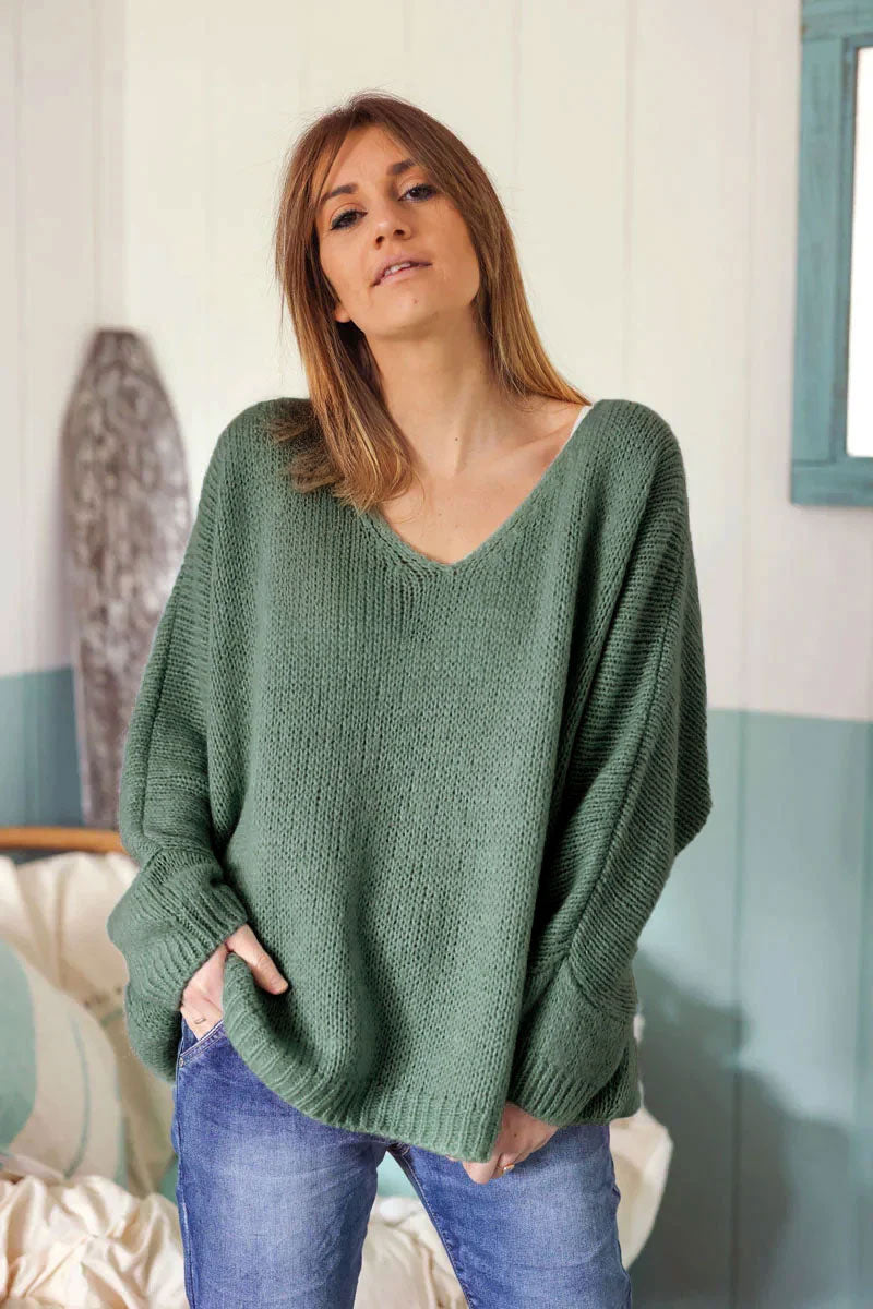 Celadon green Woollen v-neck Sweater with Batwing sleeves