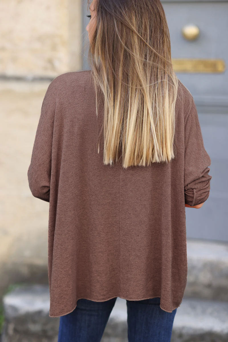 Pull marron col V doux et confortable logo “Rock and Roll” étoile