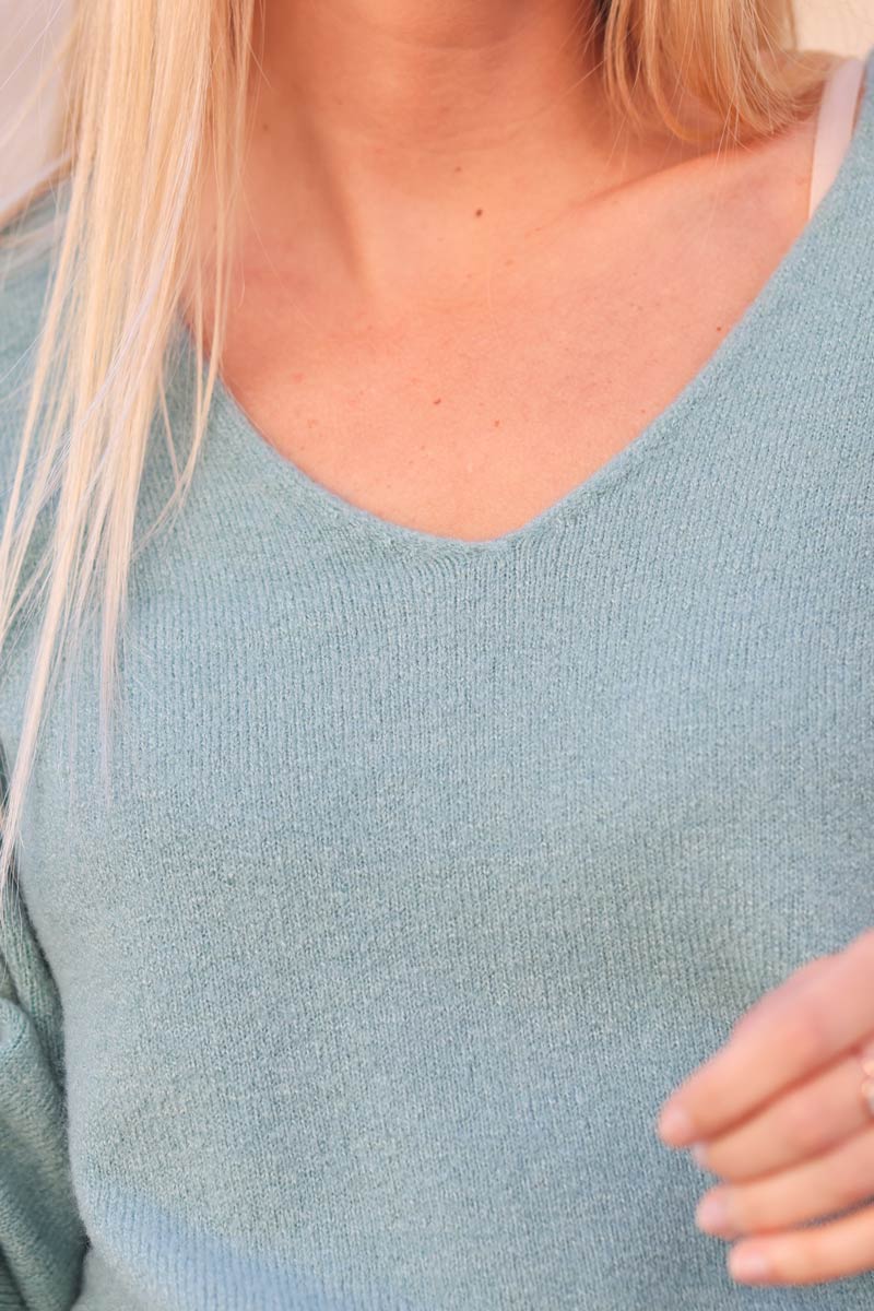 Pull doux et moelleux vert celadon basique col v e268 (1)
