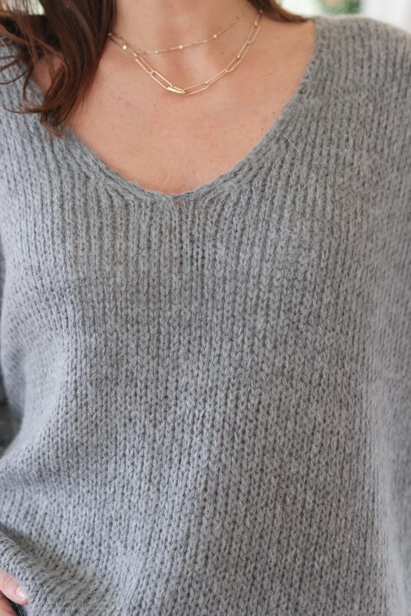 Pull en maille mohair gris delave resserre a la taille e366 (1)