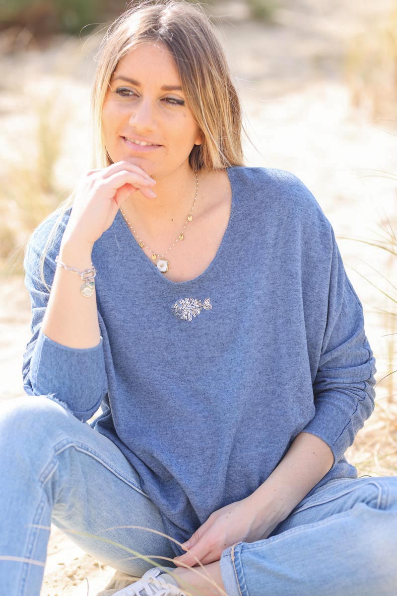 Pull fin doux poisson sequins bleu marine d177 (1)