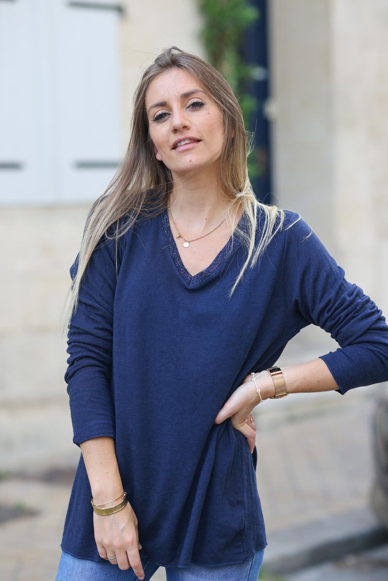 Pull jersey bleu marine tout doux col v brillant H314 (1)