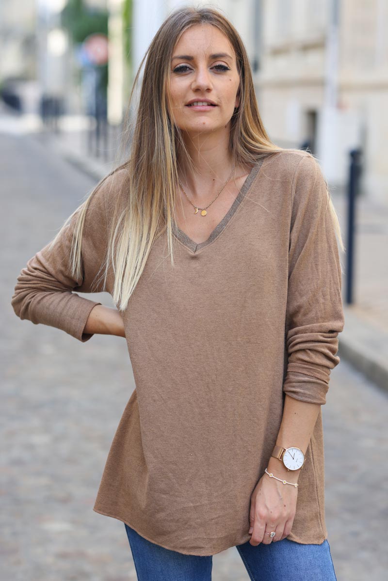 Pull jersey camel tout doux col v brillant H314 (1)