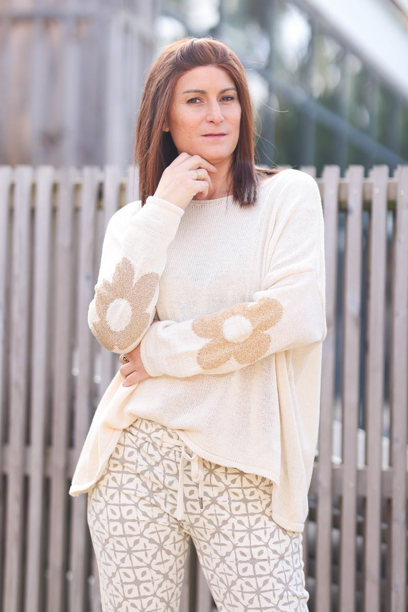 Beige cotton knit jumper with gold flowers on sleeves and back