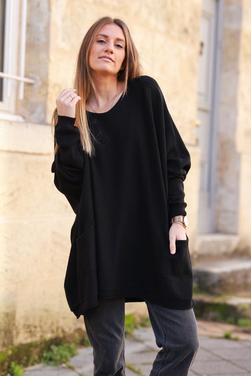 Black Knit Poncho Sweater with Pockets Horizons Lointains