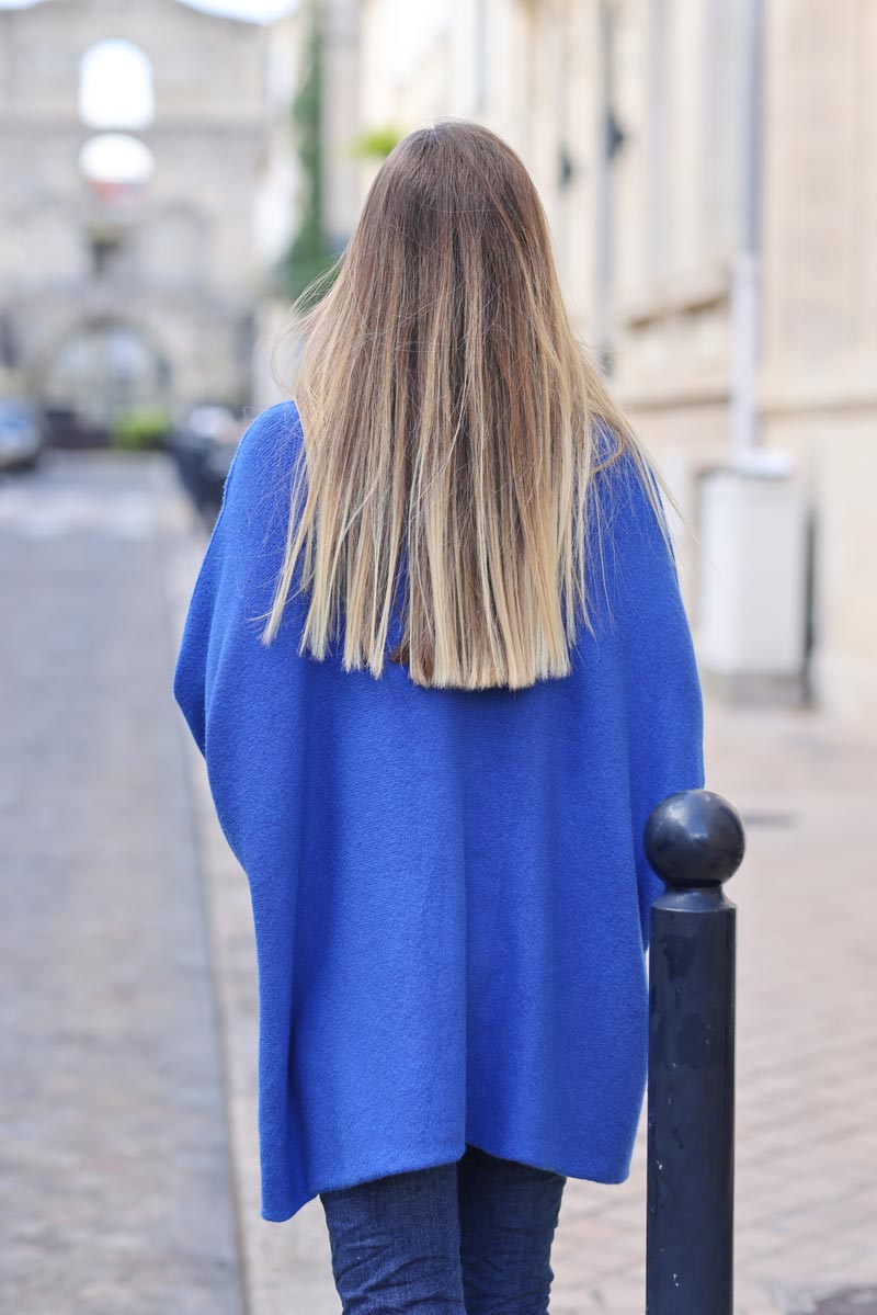 Pull large tout doux bleu roi manches chauve-souris etoile strass g351 (1)