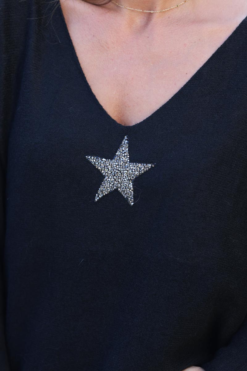 Pull large tout doux noir manches chauve-souris etoile strass G351 (1)