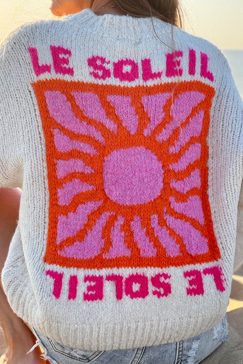 Pull loose beige en grosse maille broderie Le Soleil coloré