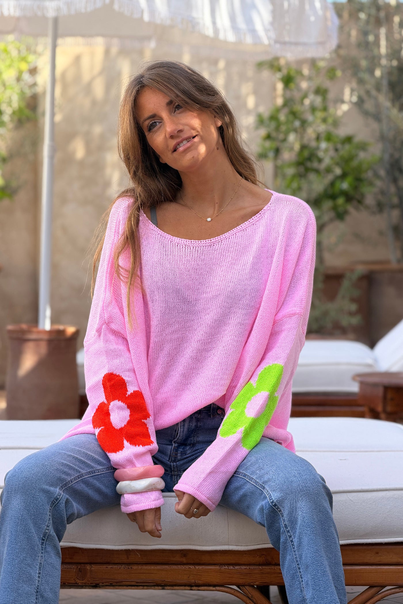 Pull maille rose coton col bateau fleurs colorées