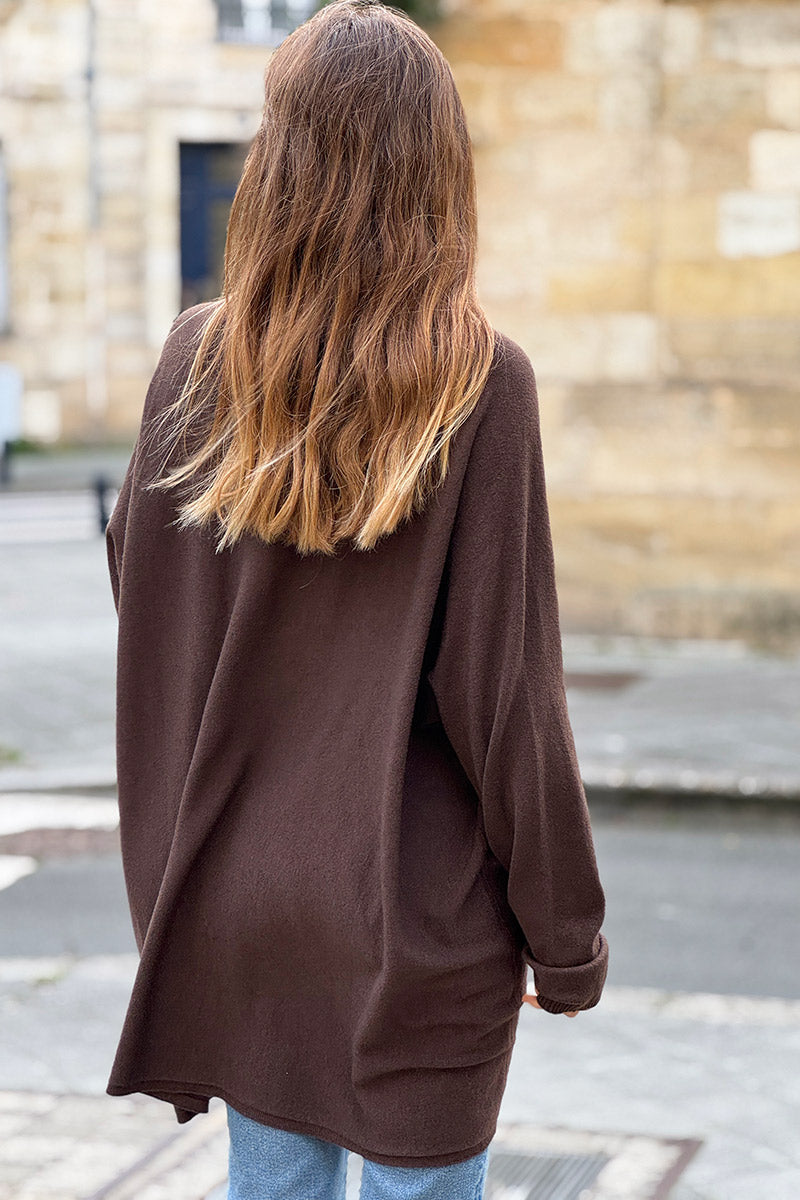 Pull marron chocolat large oversize tout doux col v