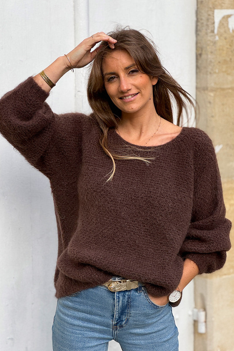 Pull marron en maille fine nid d’abeille mohair col bateau