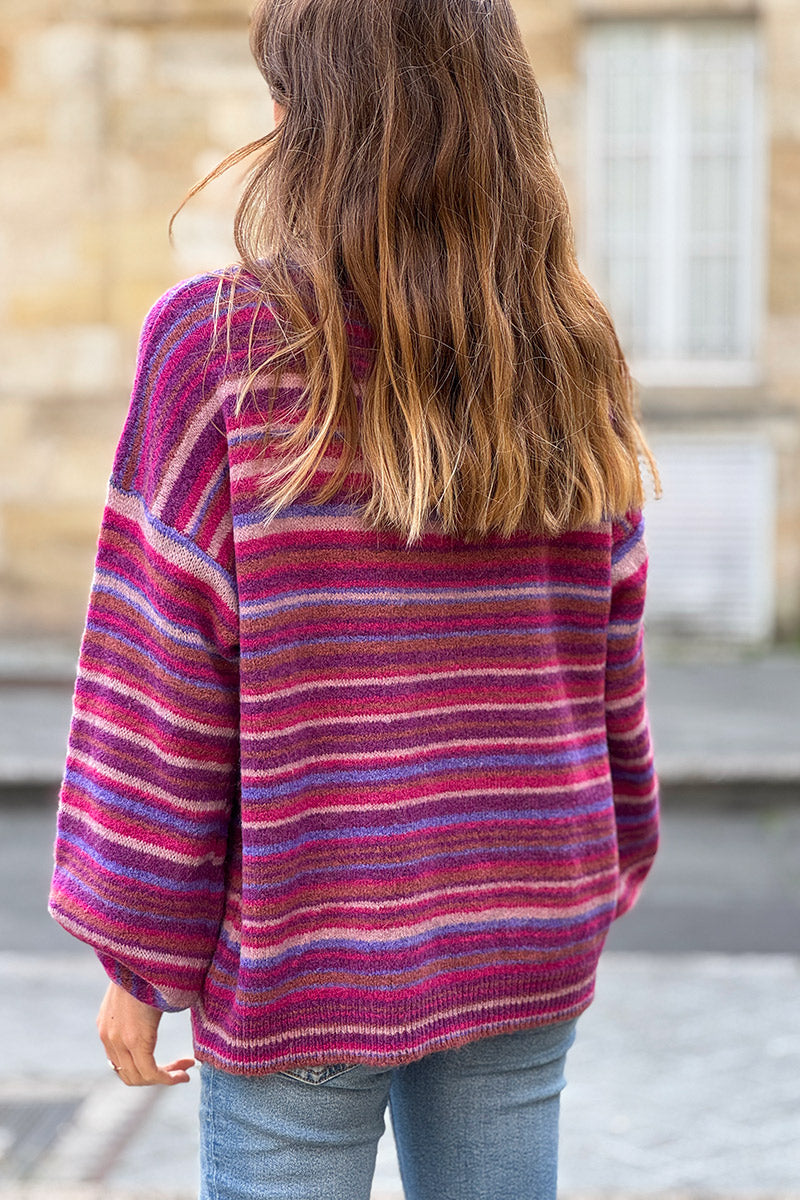 Pull moelleux à rayures fuchsia et aubergine col rond