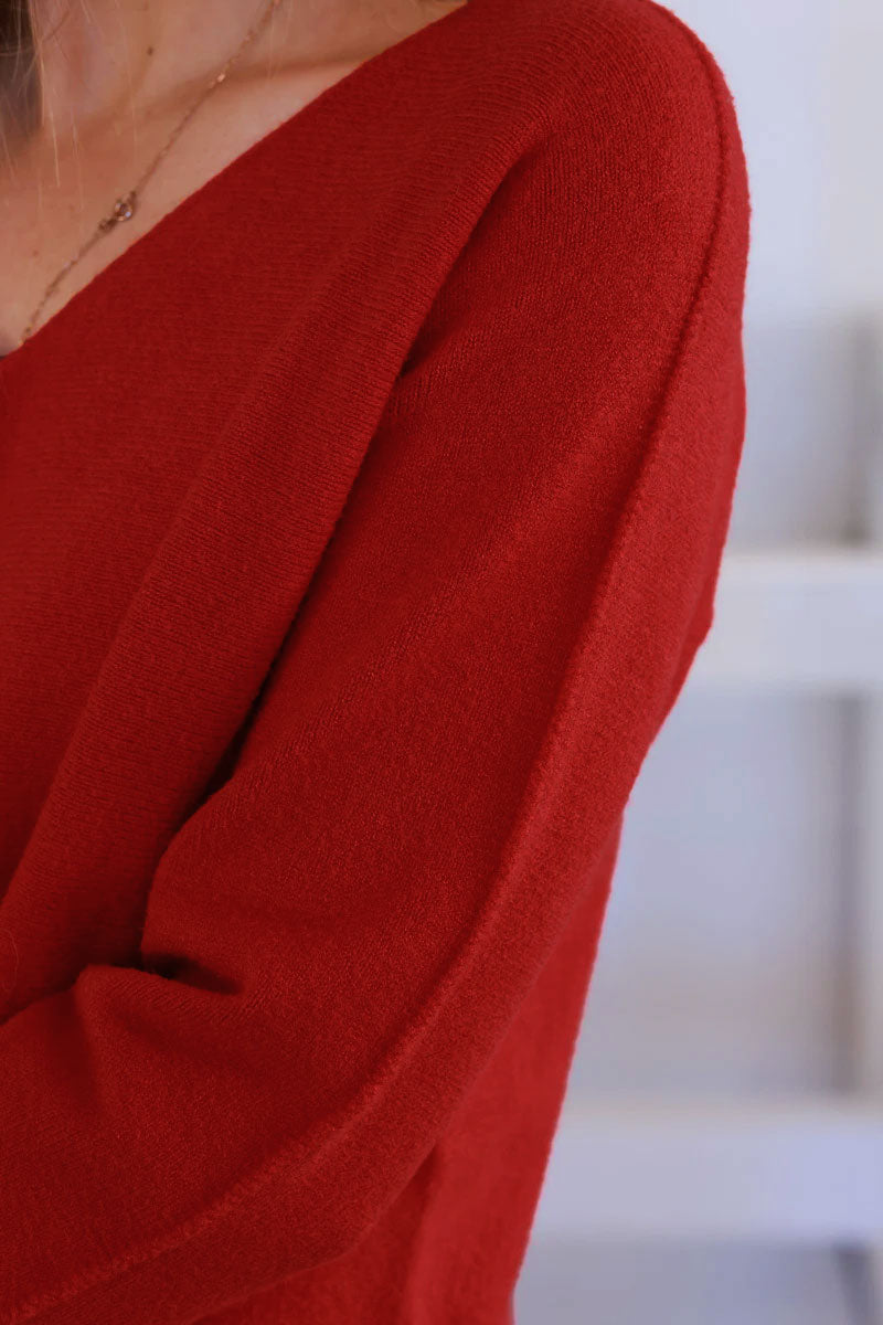 Pull moelleux tout doux rouge col v