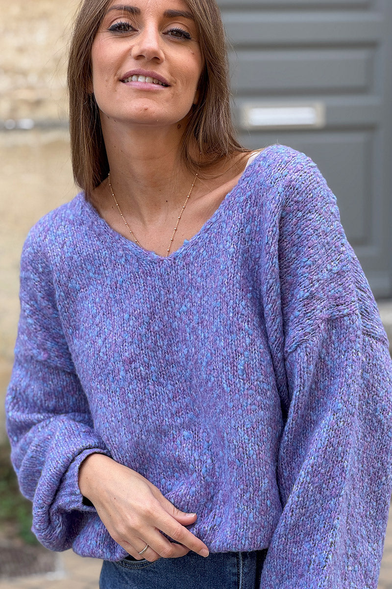 Pull moelleux violet en maille chinée col v