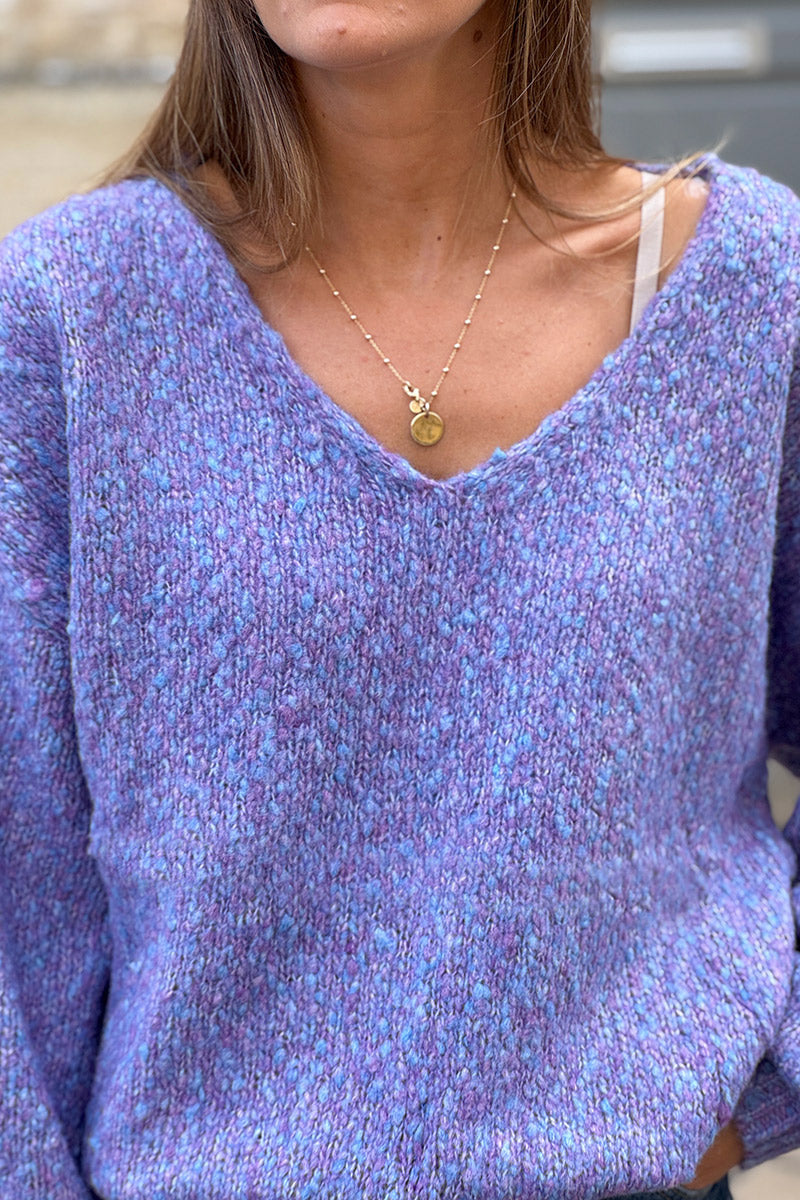 Pull moelleux violet en maille chinée col v