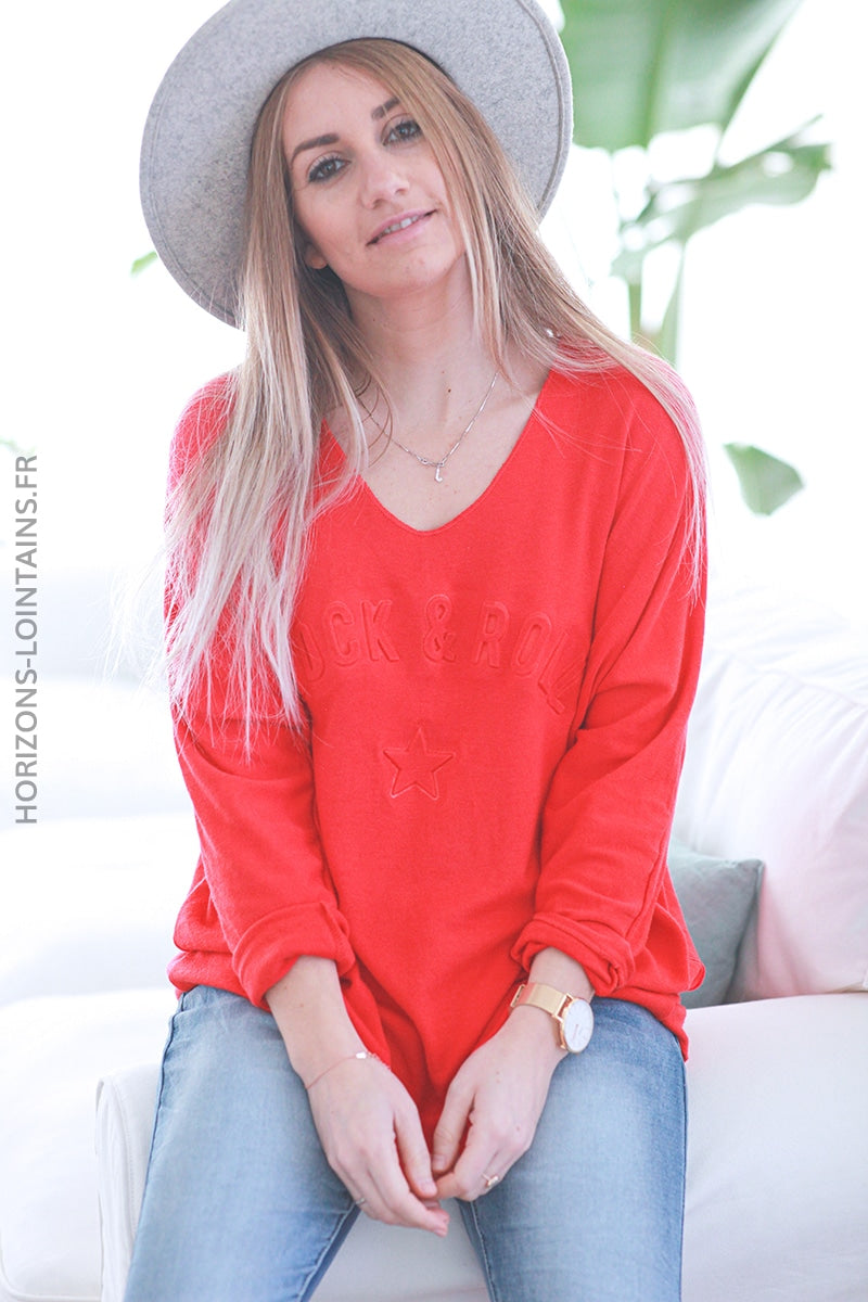 Pull rouge col v rock and roll relief D182 (1)