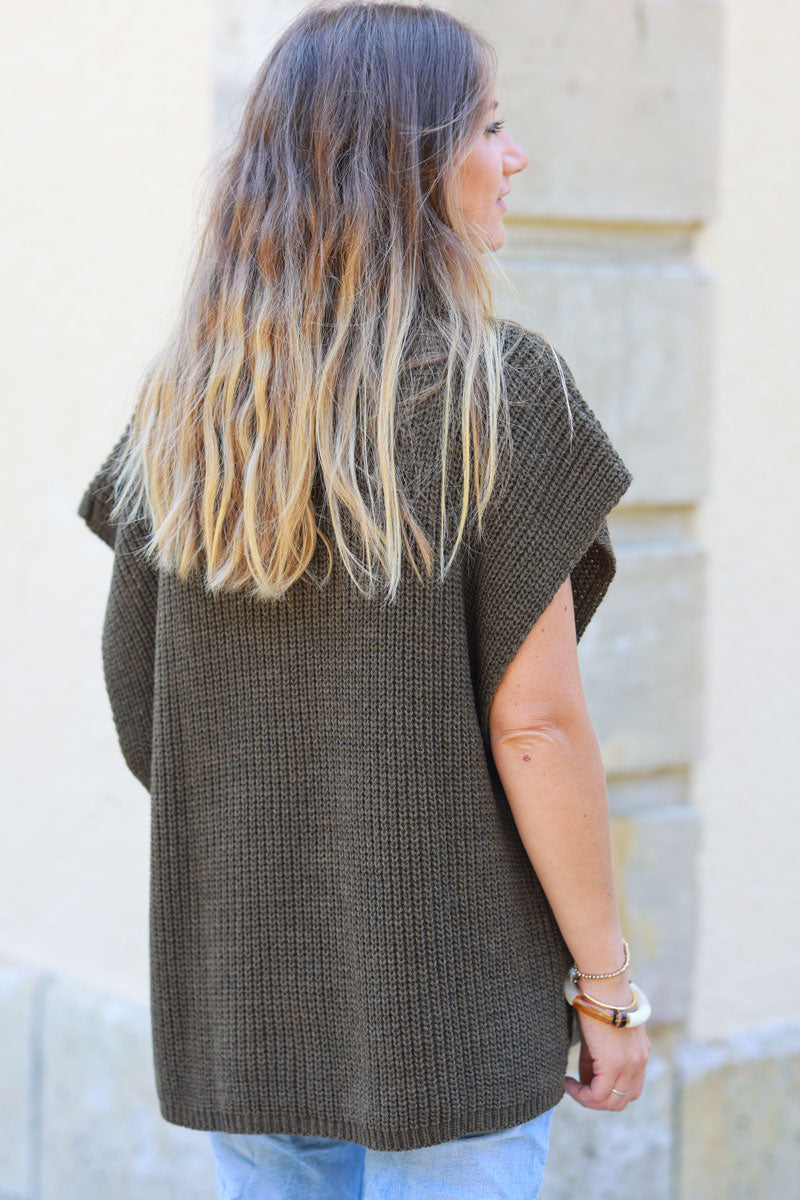 Khaki sleeveless chunky crochet knit sweater with large button