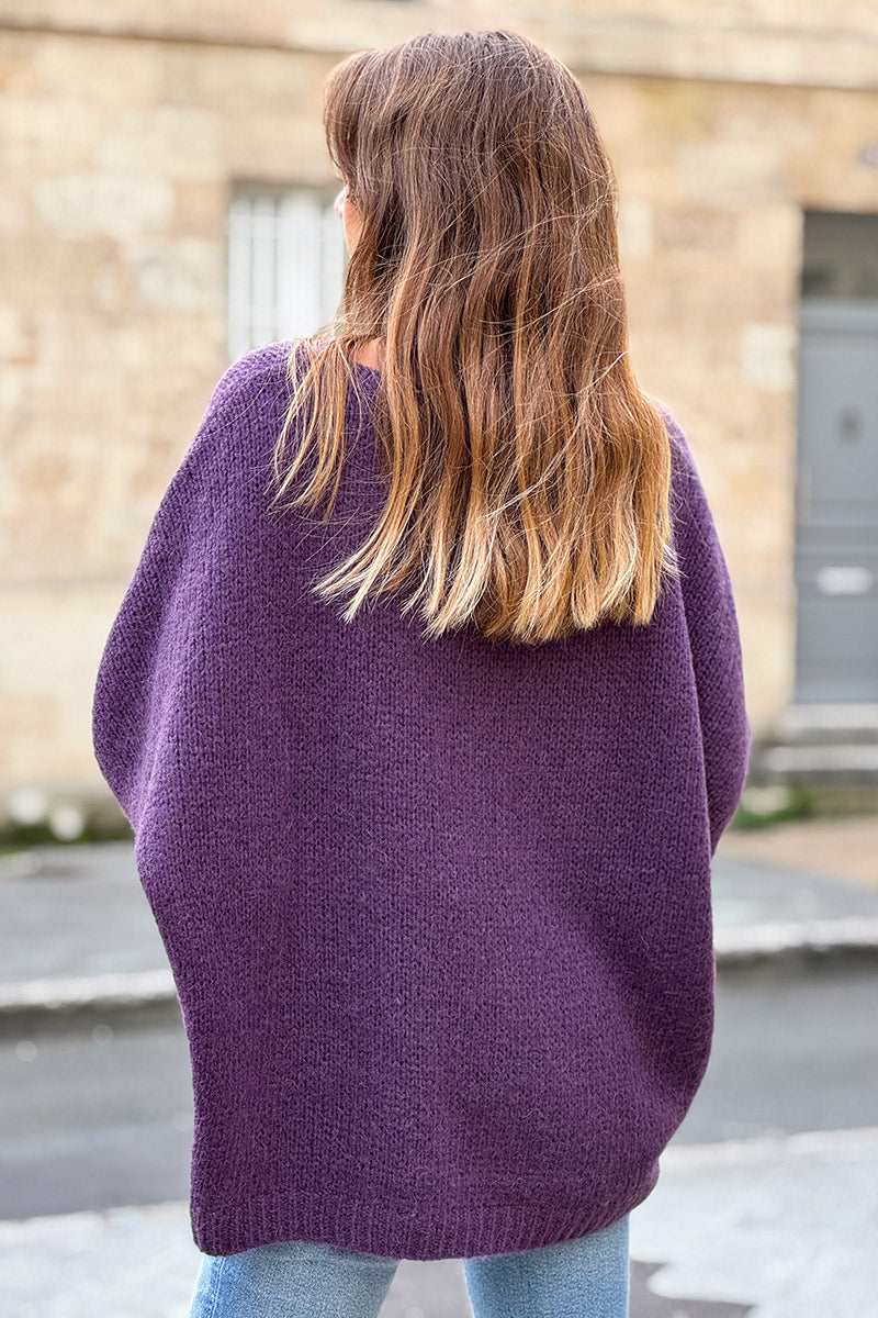 Pull violet chiné en maille col v manches chauve souris