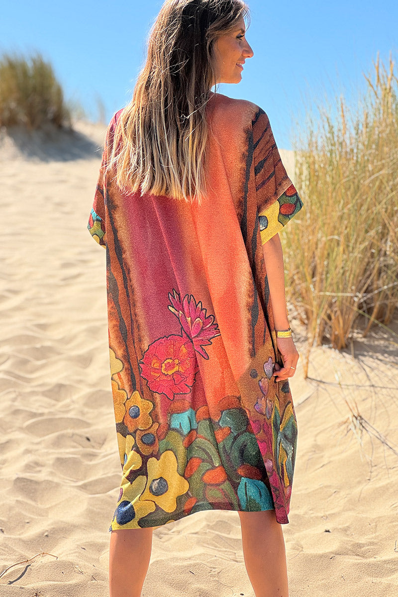 Robe brillante et large imprimé tête mexicaine fleurs colorées et dorées tie and dye