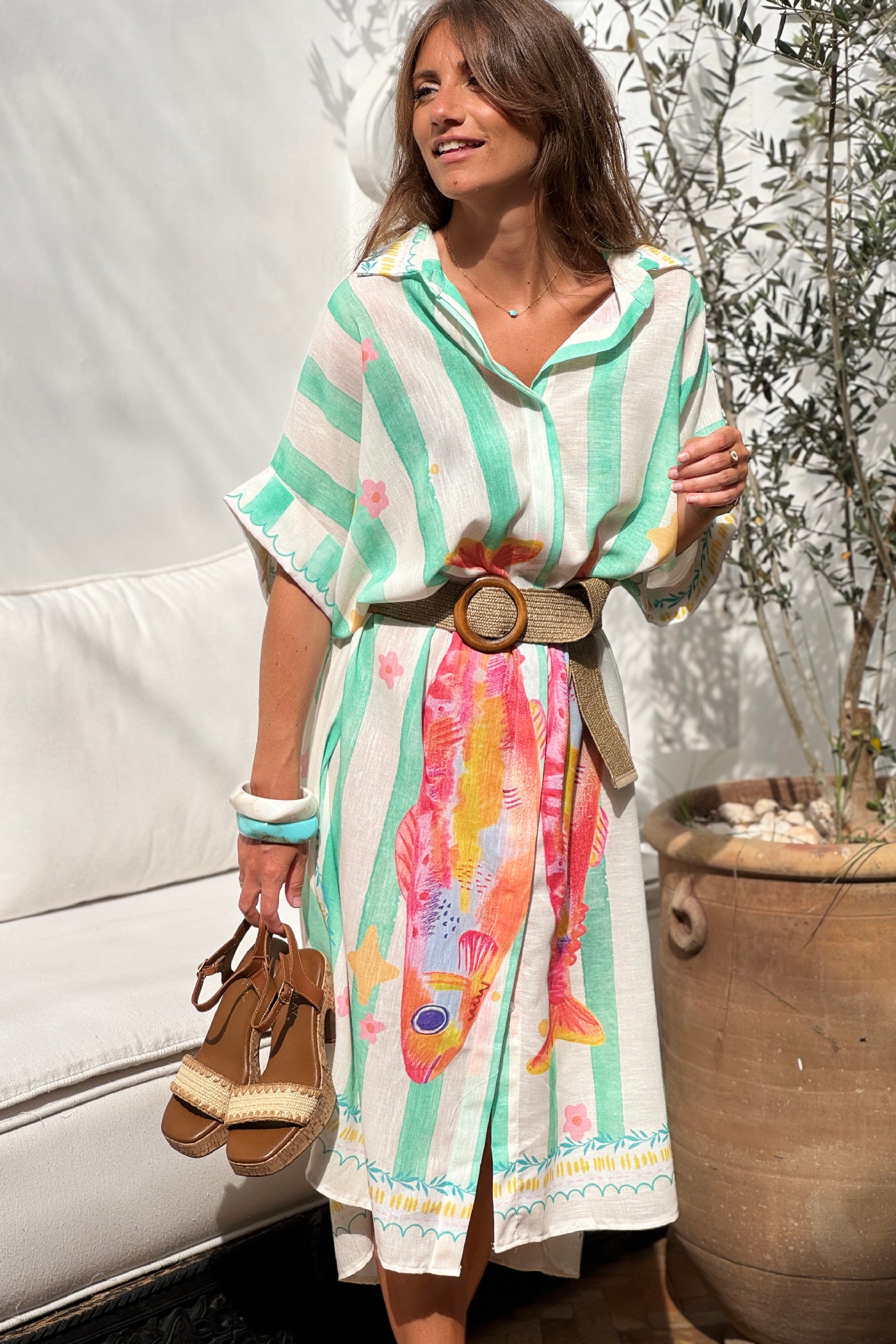 Robe chemise longue et large en coton imprimé sardines et rayures vert d'eau