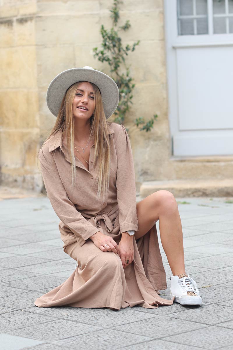Robe chemise uni camel motif fleurs en relief E203 (1)