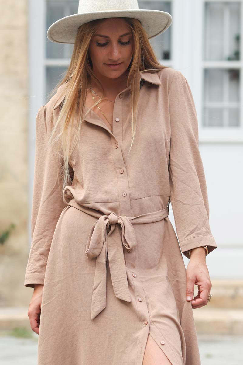 Robe chemise uni camel motif fleurs en relief E203 (1)