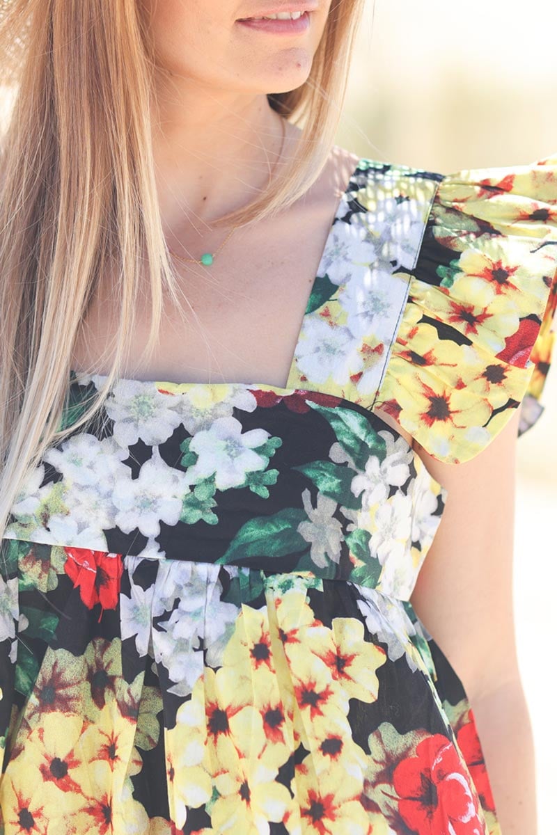 Robe-col-carre-motif-floral-jaune-E090-(1)