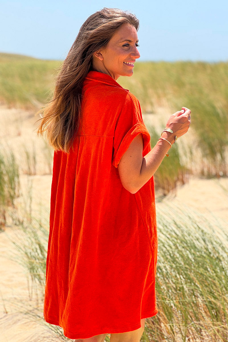 Robe eponge orange col chemise et boutonnée