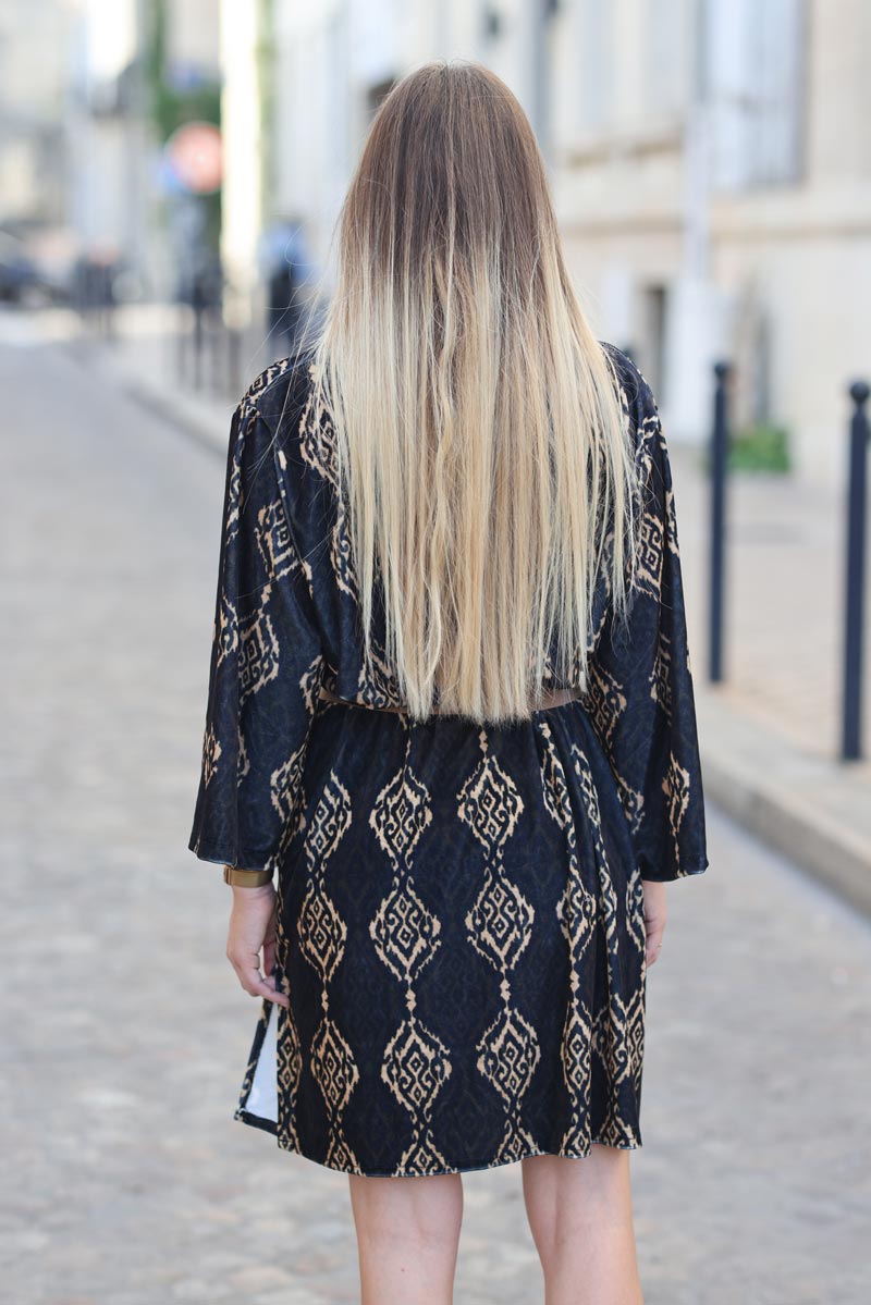 Robe en velours ras noir imprime oriental g144 (1)