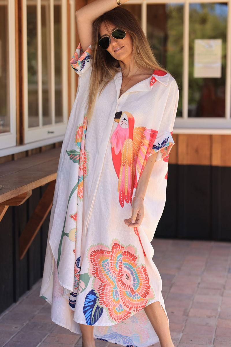 Robe large mi longue écru manches looses motifs fleurs et perroquets colorés