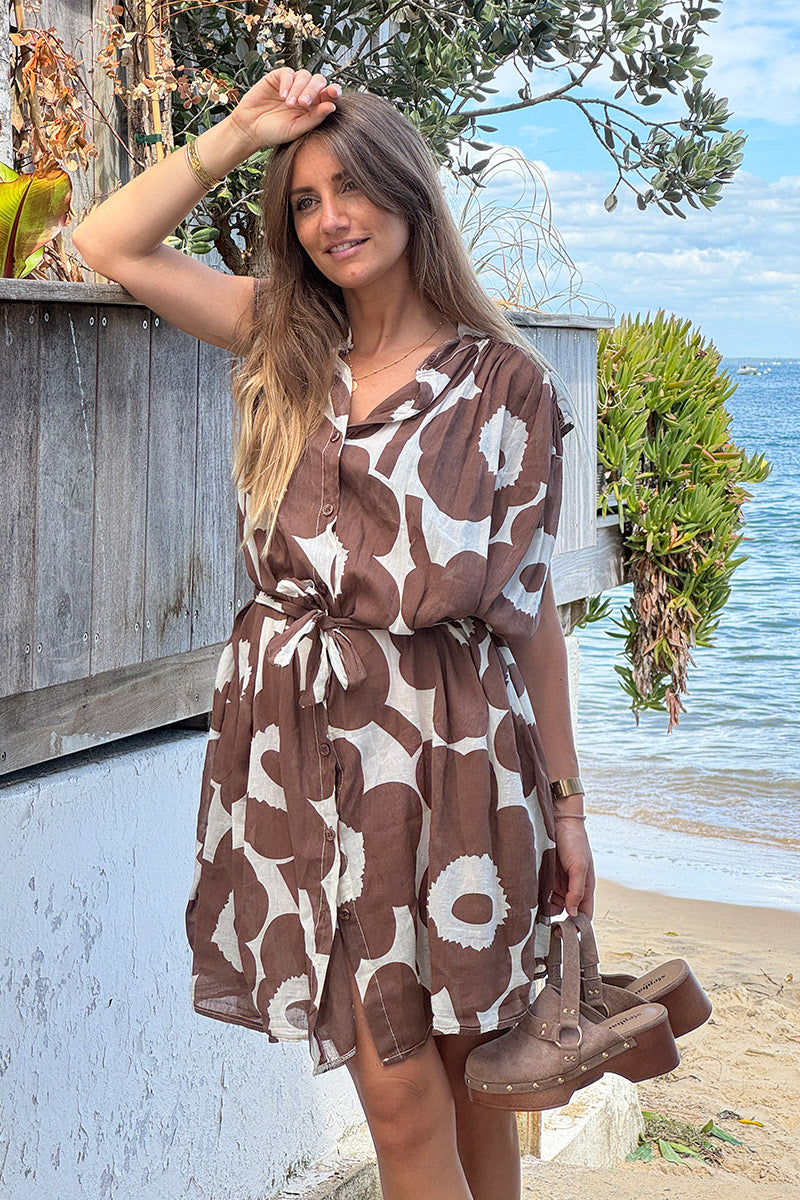 Brown Floral Sleeveless Belted Cream Dress