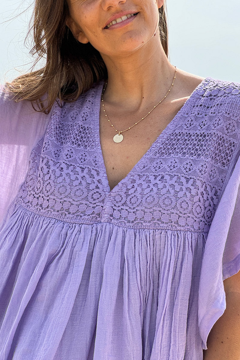 Robe lilas légère voile de coton haut dentelle