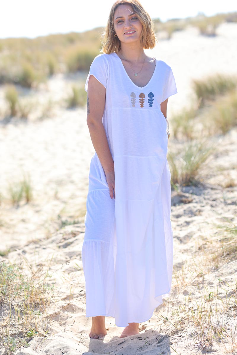 Robe longue blanche en coton stretch trio poissons g042 (1)