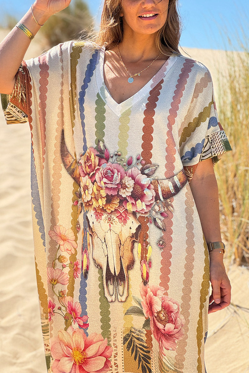 Robe longue brillante et large imprimé tête de buffle fleurs rose