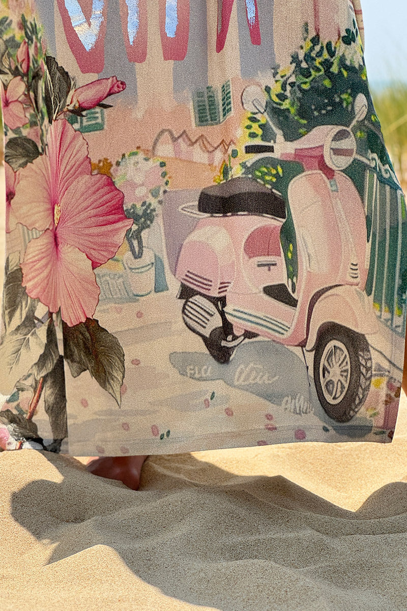 Robe longue brillante motif fleurs et la Dolce Vita rose poche et col sequins