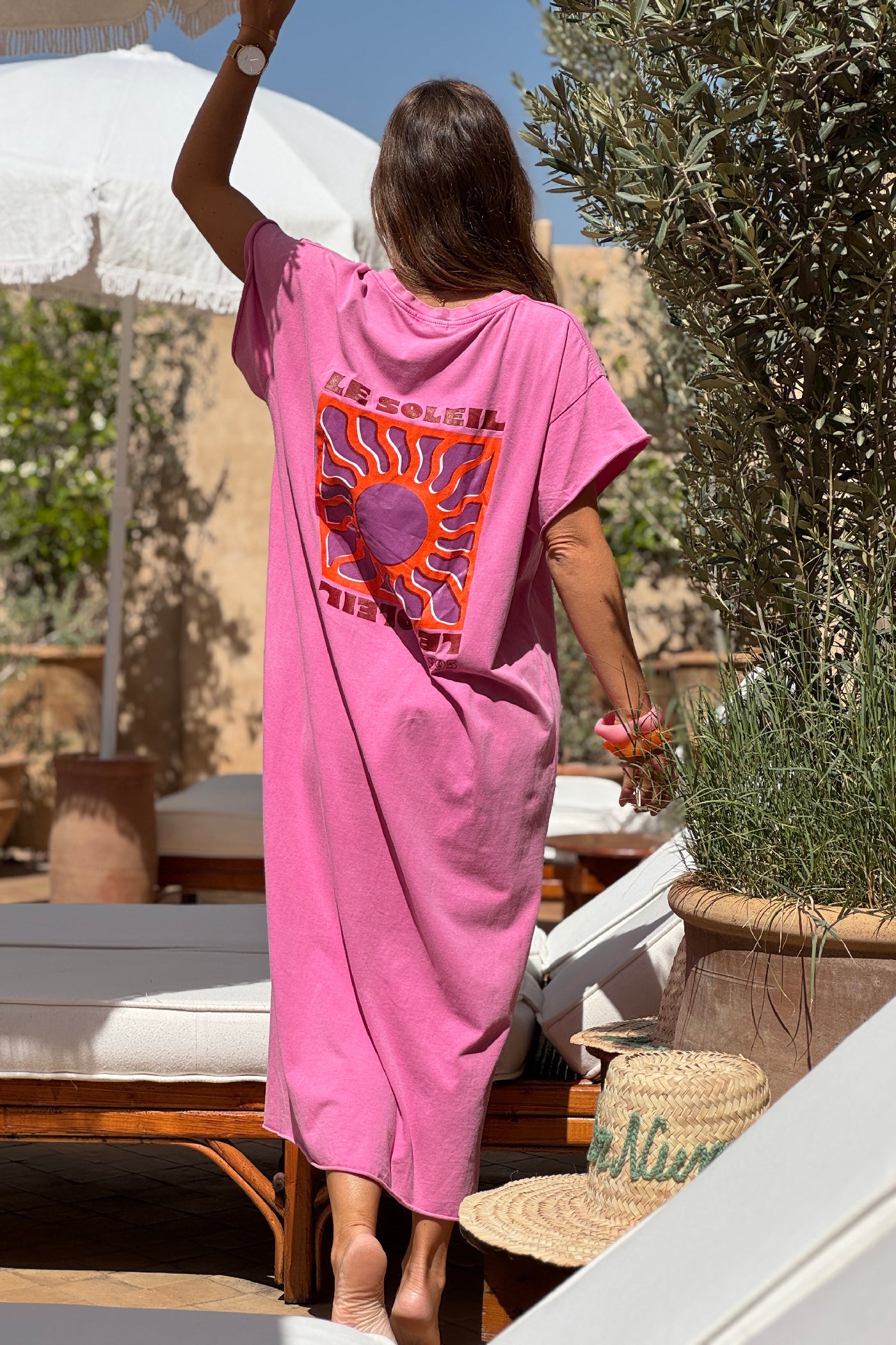 Robe longue confort rose délavé en coton stretch col v imprimé le soleil