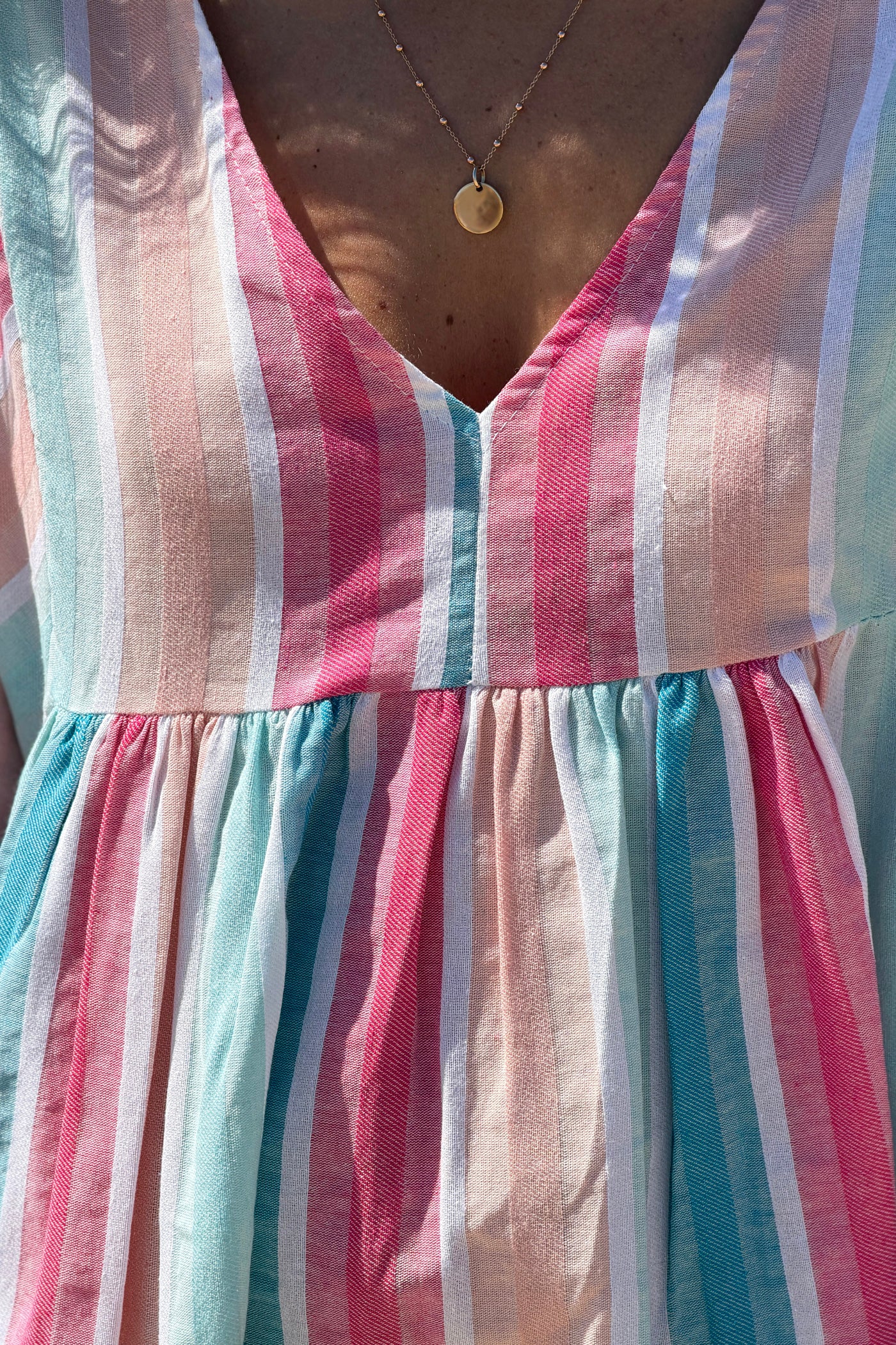Robe longue et loose en coton rayures pastel bleu et rose