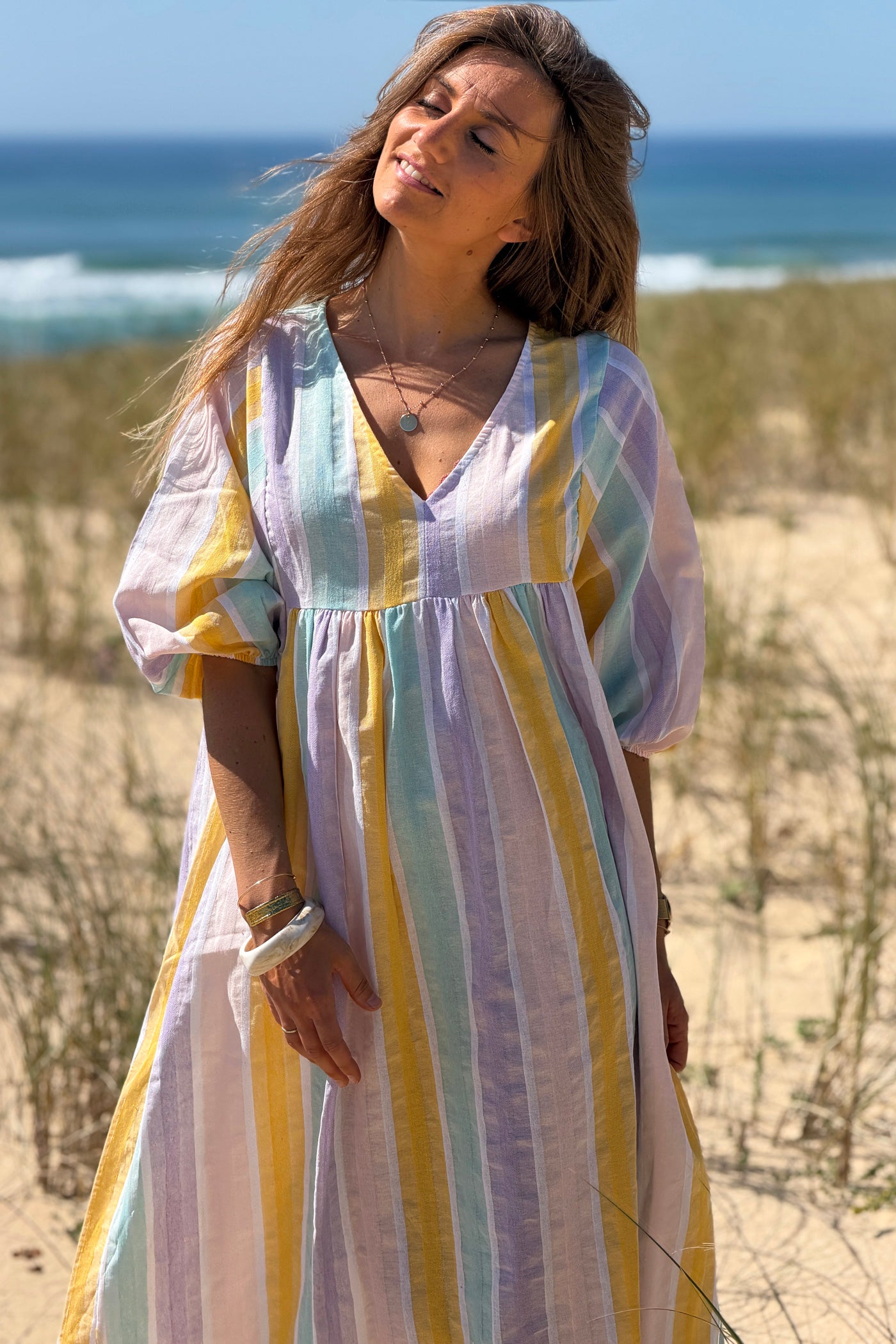 Robe longue et loose en coton rayures pastel jaune et violet