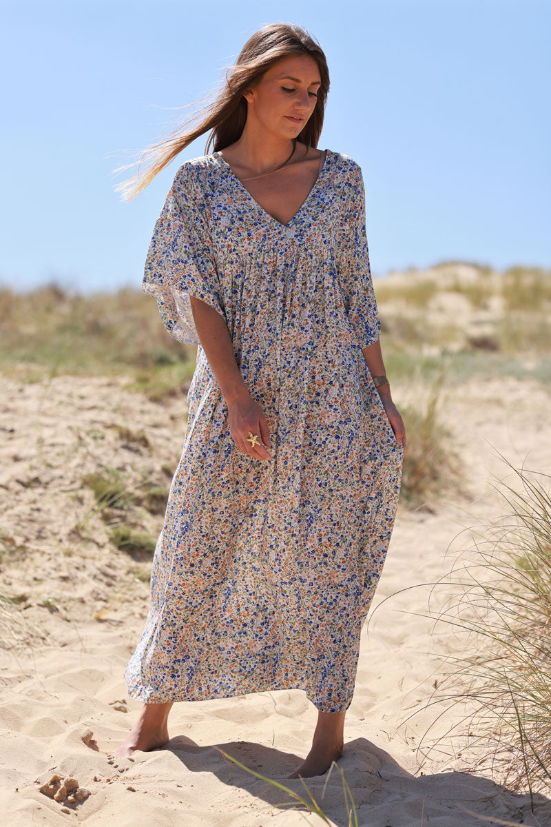Robe longue fluide col V manches courtes imprimé liberty bleu roi
