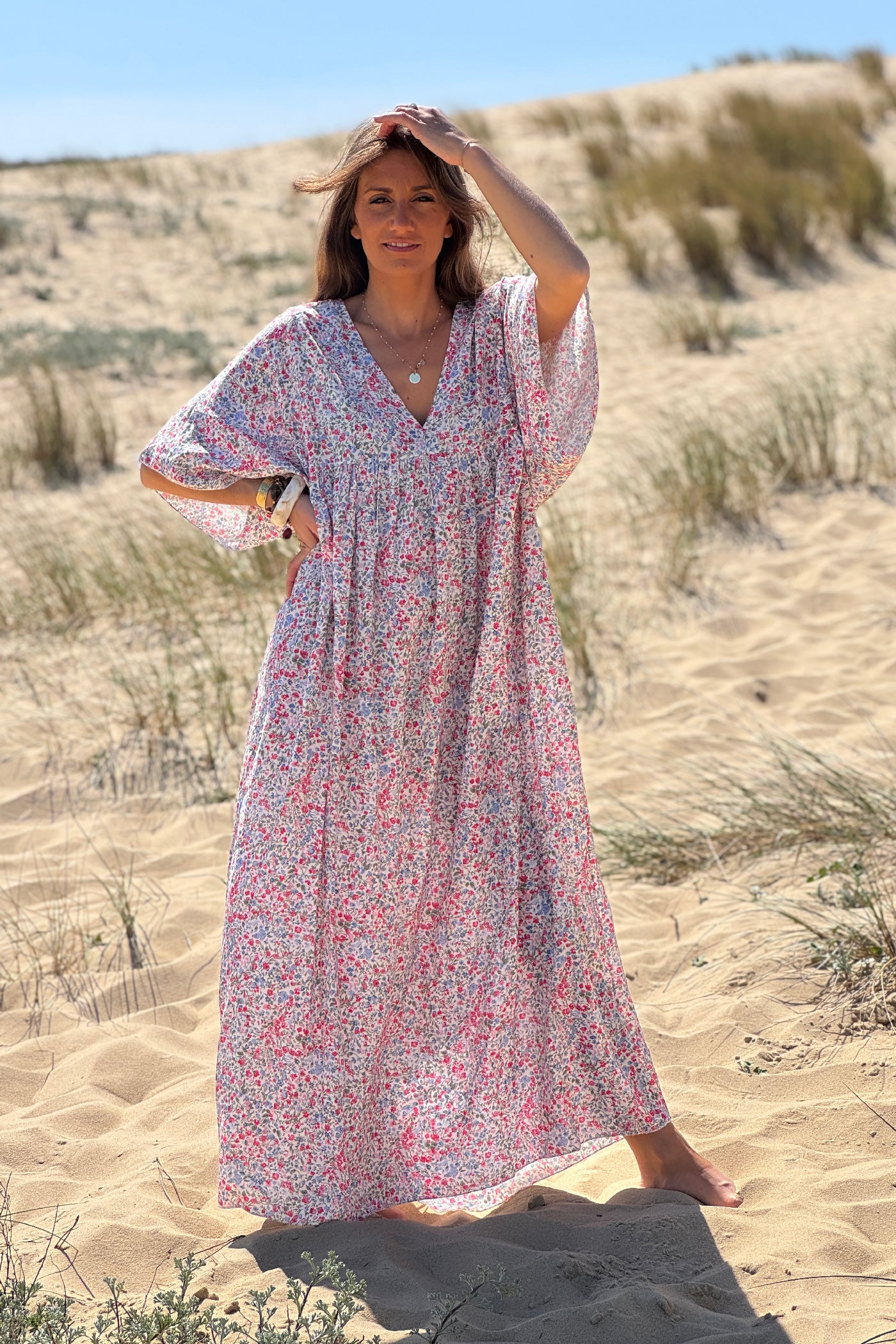 Robe longue fluide col V manches courtes imprimé liberty fuchsia