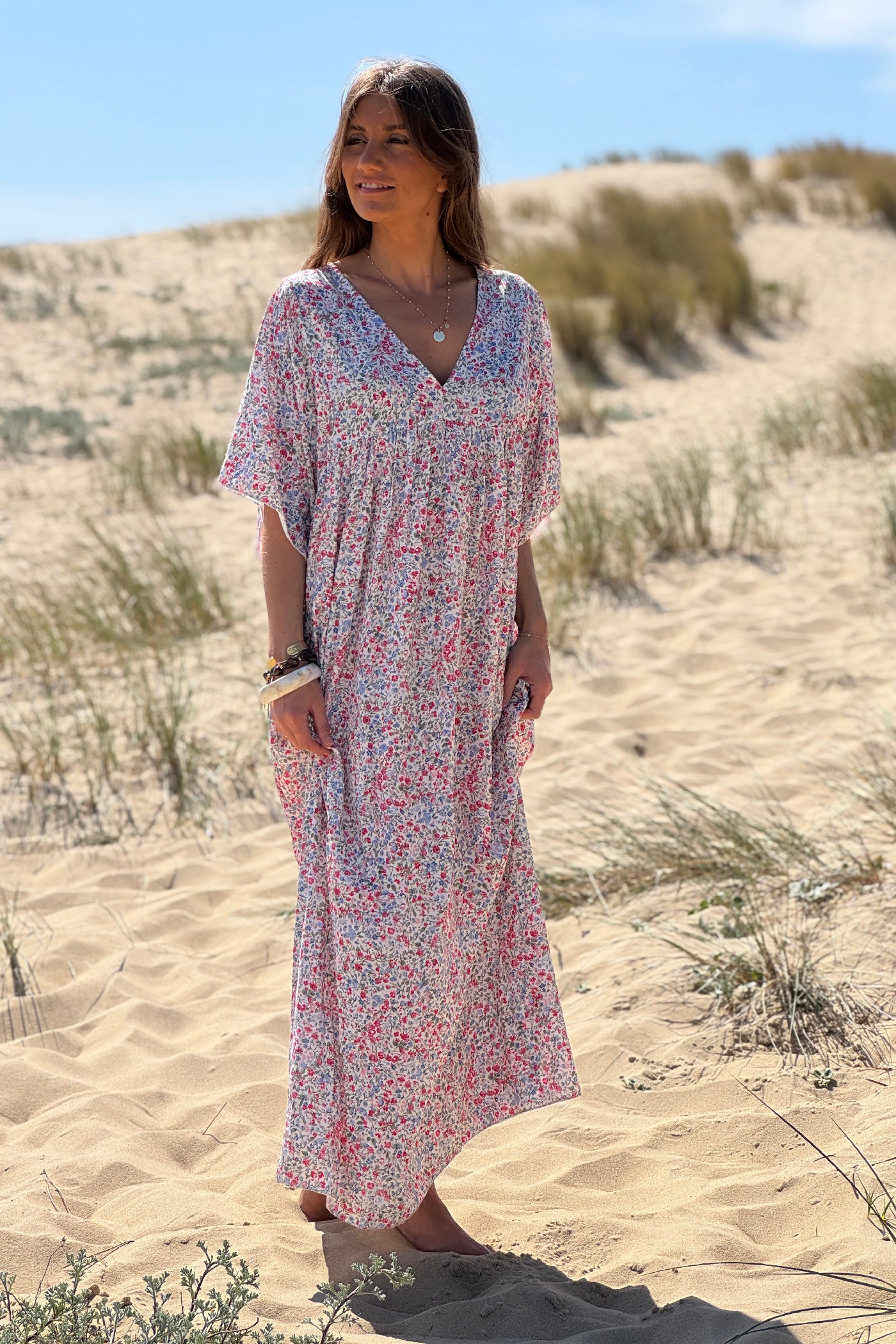 Robe longue fluide col V manches courtes imprimé liberty fuchsia
