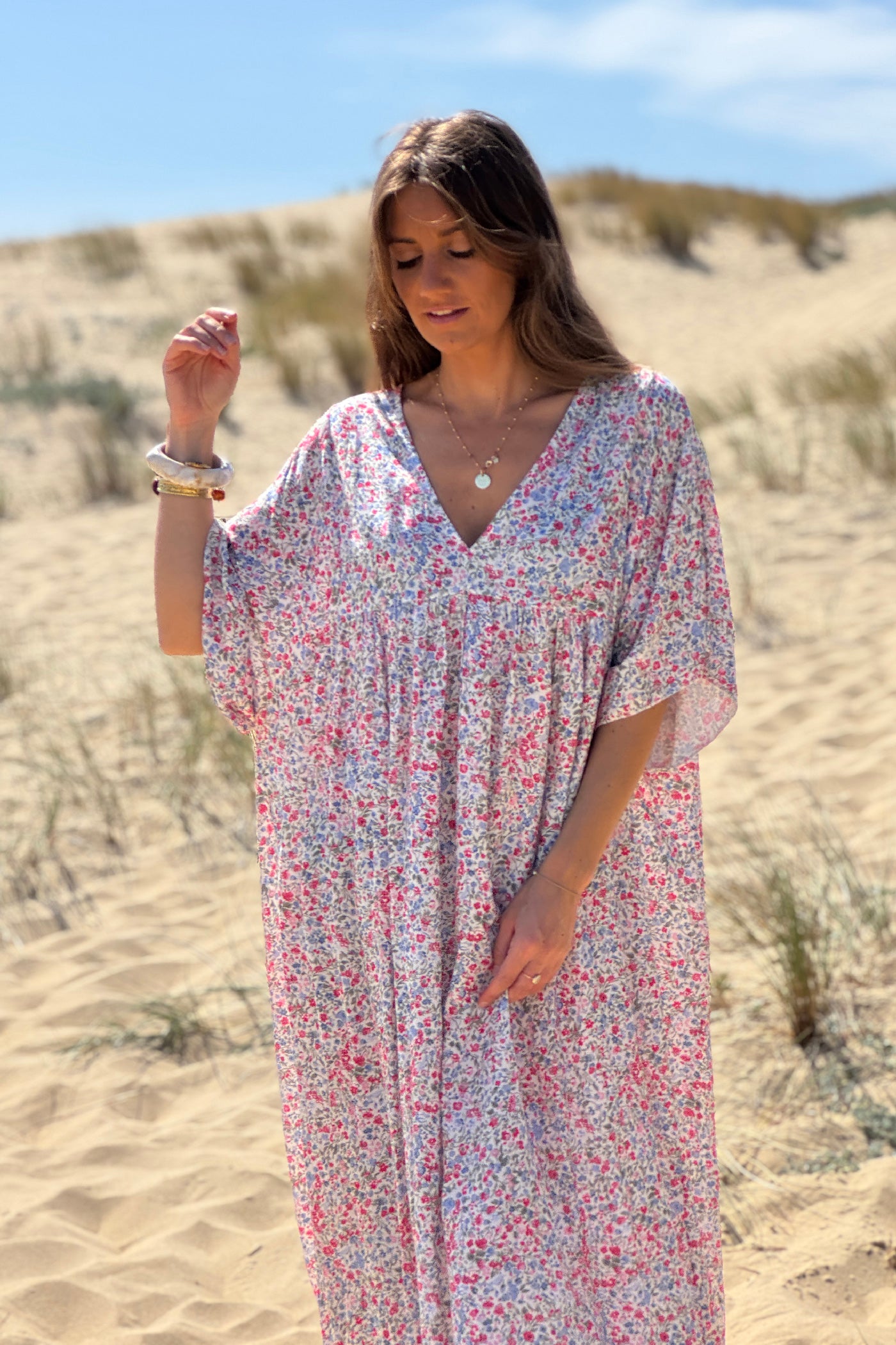 Robe longue fluide col V manches courtes imprimé liberty fuchsia