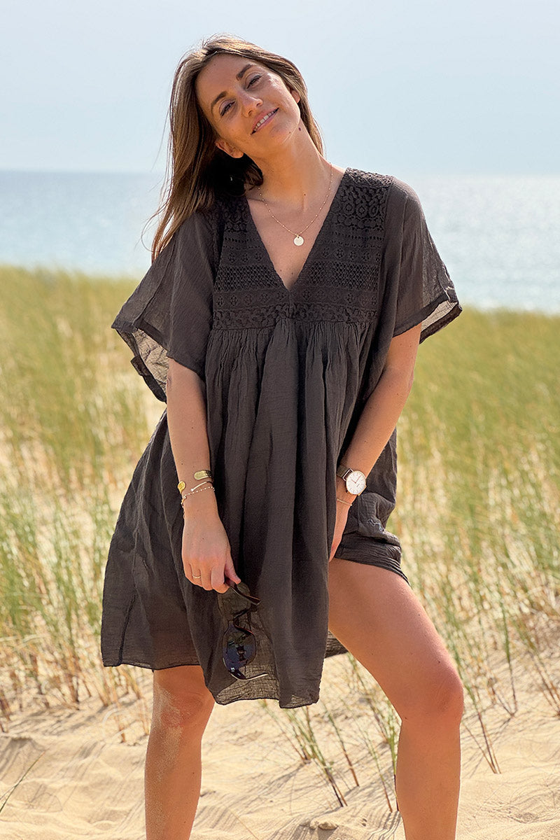 Robe marron chocolat légère voile de coton haut dentelle