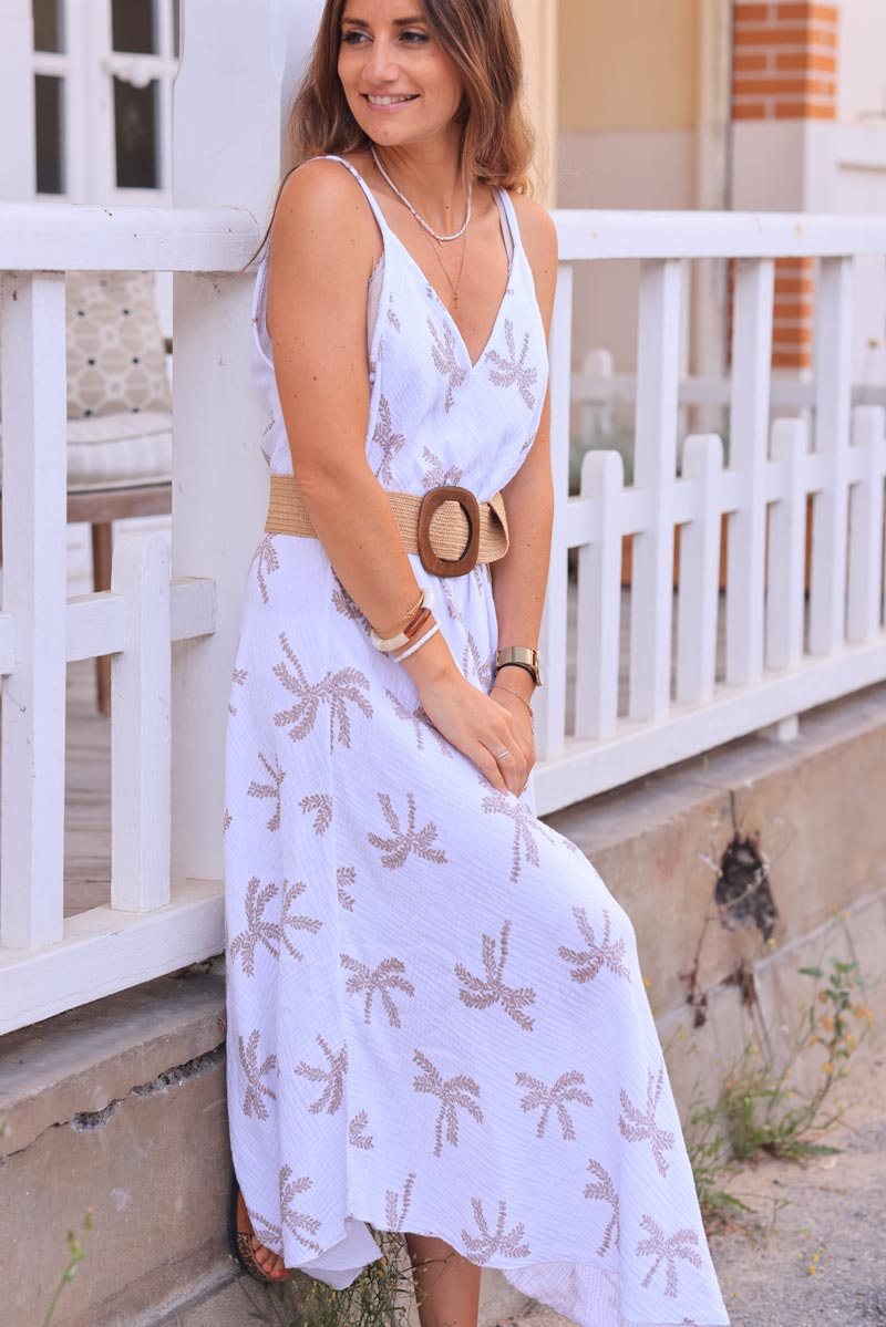 Robe mi longue blanche à bretelles en gaze de coton motifs palmiers camel effet broderie