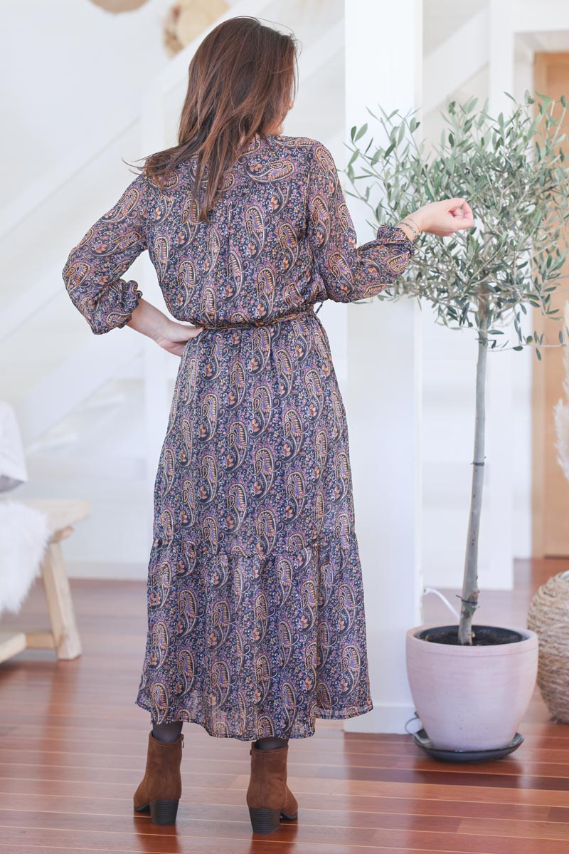 Robe mi longue cache coeur effet satine imprime cachemire e225 (1)